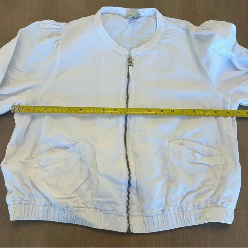 ⛱️🔥Joie - White Linen Lyocel Bomber Jacket - L